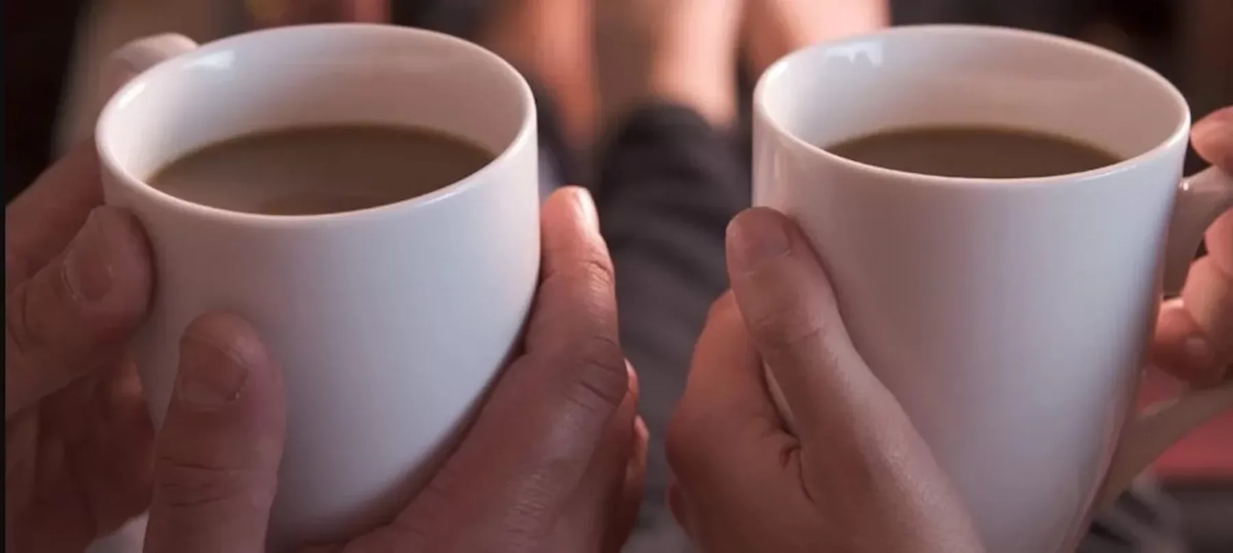 Dit is de reden waarom je ’s ochtends nooit 2 koppen koffie achter elkaar moet drinken