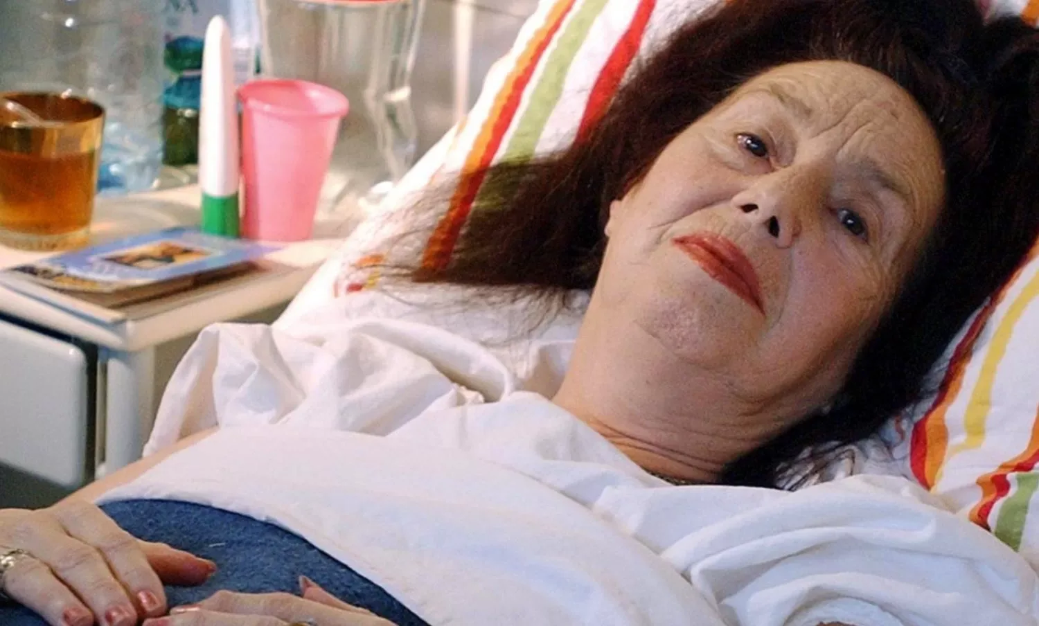 ZIEN: Moeder kreeg haar eerste kind op 66-jarige leeftijd. Zo zien ze er nu uit!