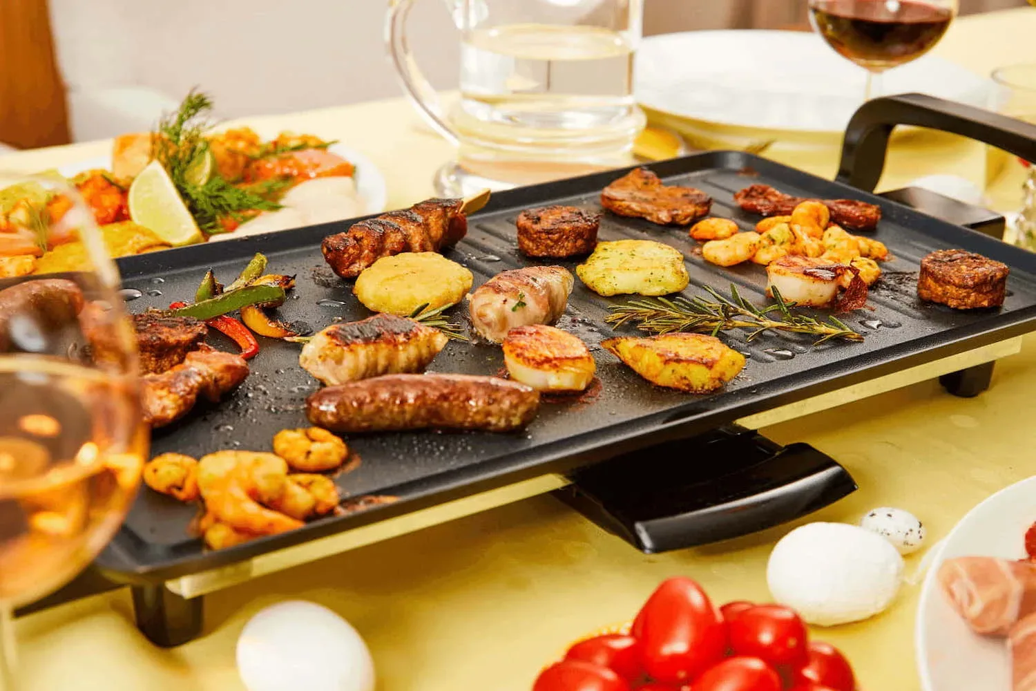 Gourmetten met de feestdagen? Zó kom je erna van die gourmetlucht af!