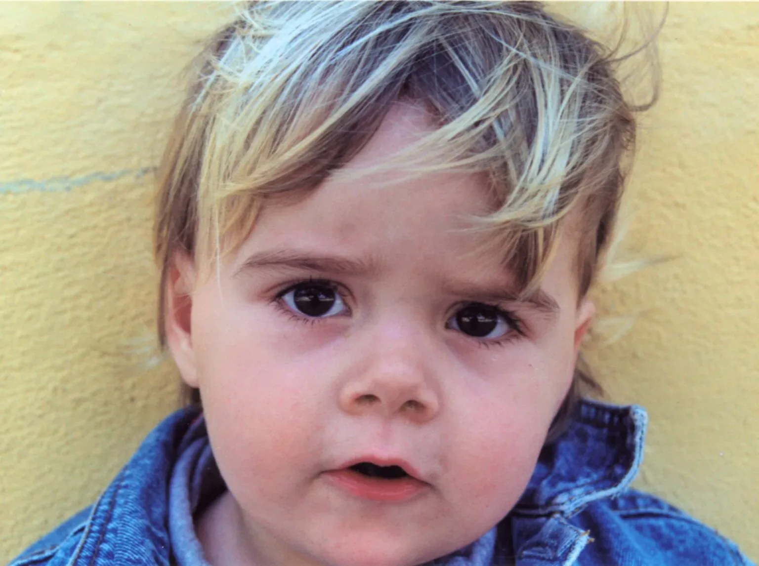 Anoniem: “De schoolfoto is verschrikkelijk! De juf had beter moeten kijken”