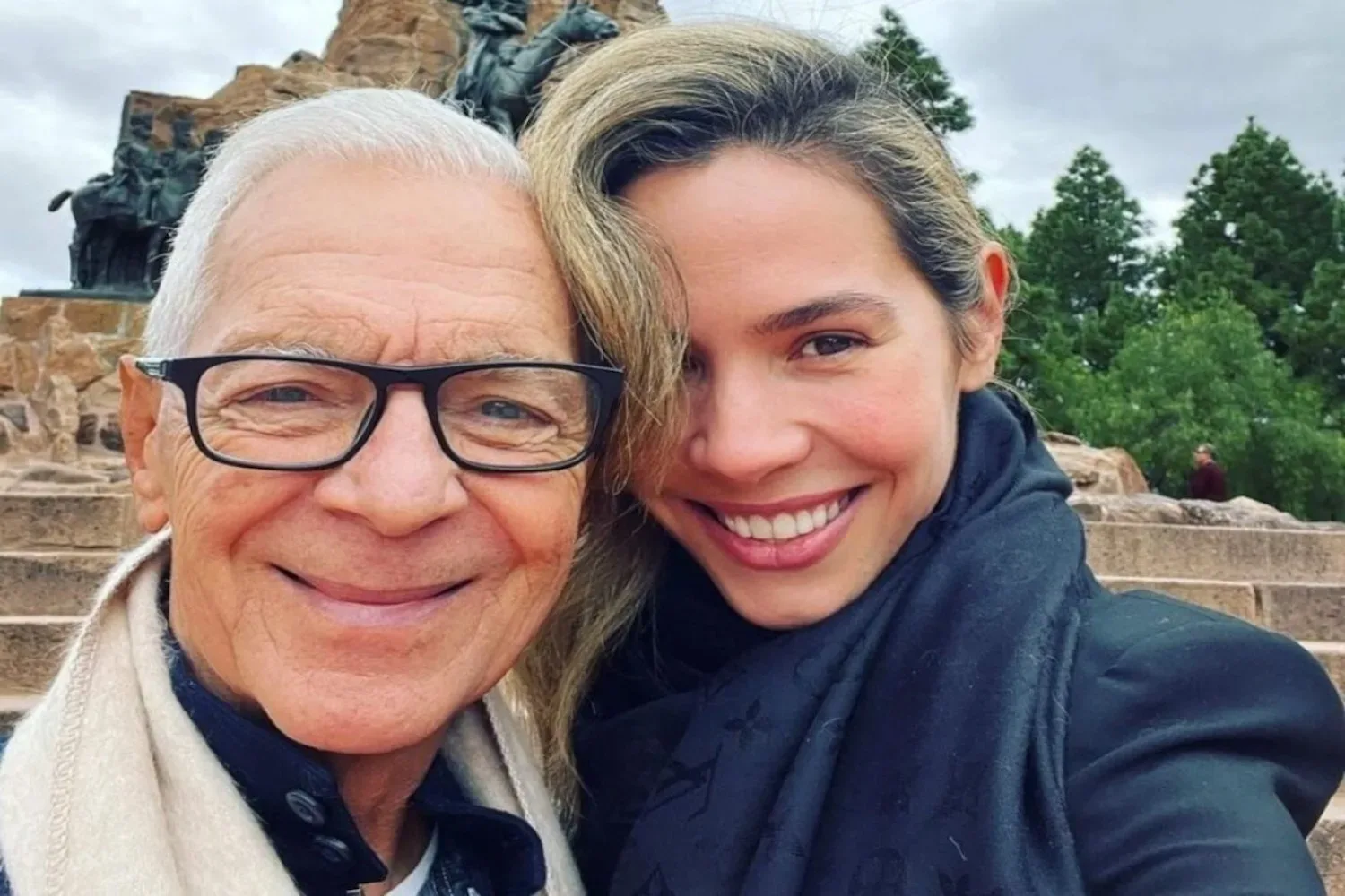 Elina werd op slag verliefd op 43 jaar oudere miljardair: ‘Ik voelde meteen iets in mij’