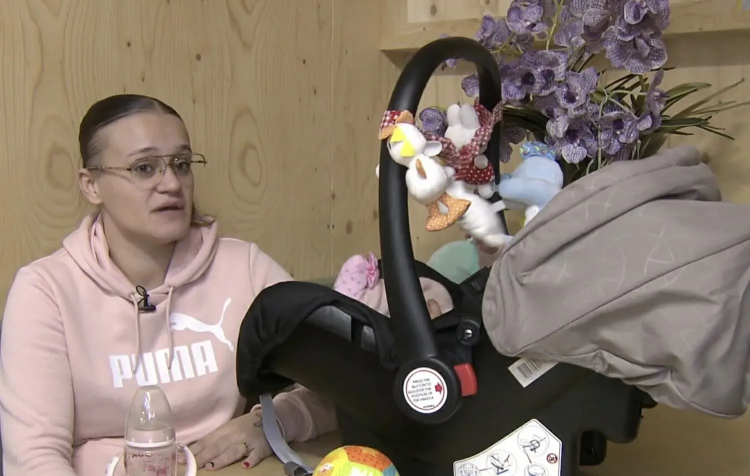 Hoge babykosten veroorzaken stress bij Daisy: ‘Alles kost zoveel.’