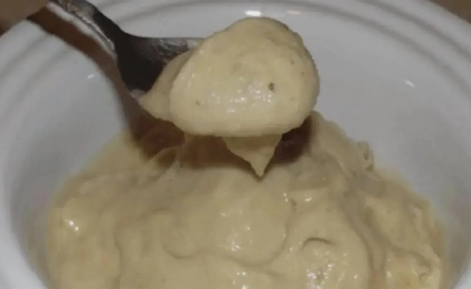 Met dit zelfgemaakte drankje ben je zo af van hoesten en verkoudheid! (werkt perfect)