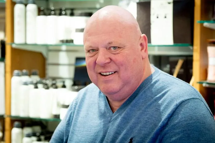 Peter Gillis rijdt mega schade: “tienduizenden euro’s”