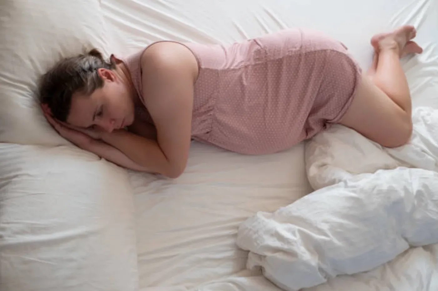 Iris: ‘Mijn man stelt voor om ons kind te vernoemen naar zijn ex-vriendin’