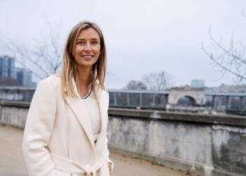 Marloes (29): “De verloofde van mijn schoonvader mag onze baby absoluut niet vasthouden.”