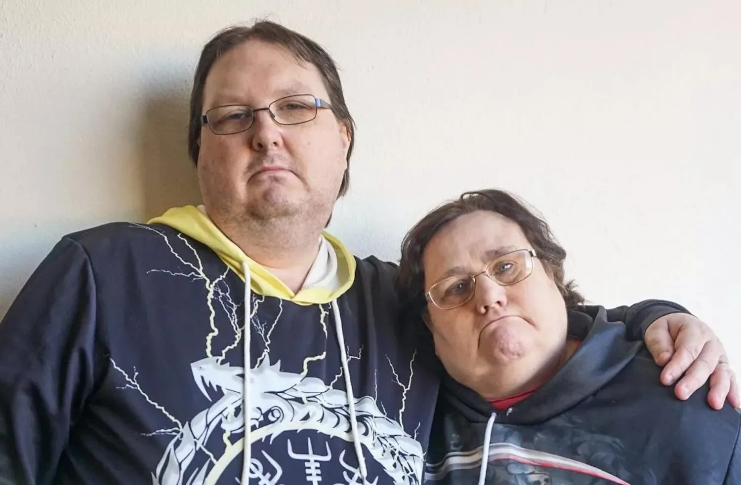 Swingers Elvis en Tracey zoeken al 12 jaar naar stelletjes, maar niemand wil het met ze doen