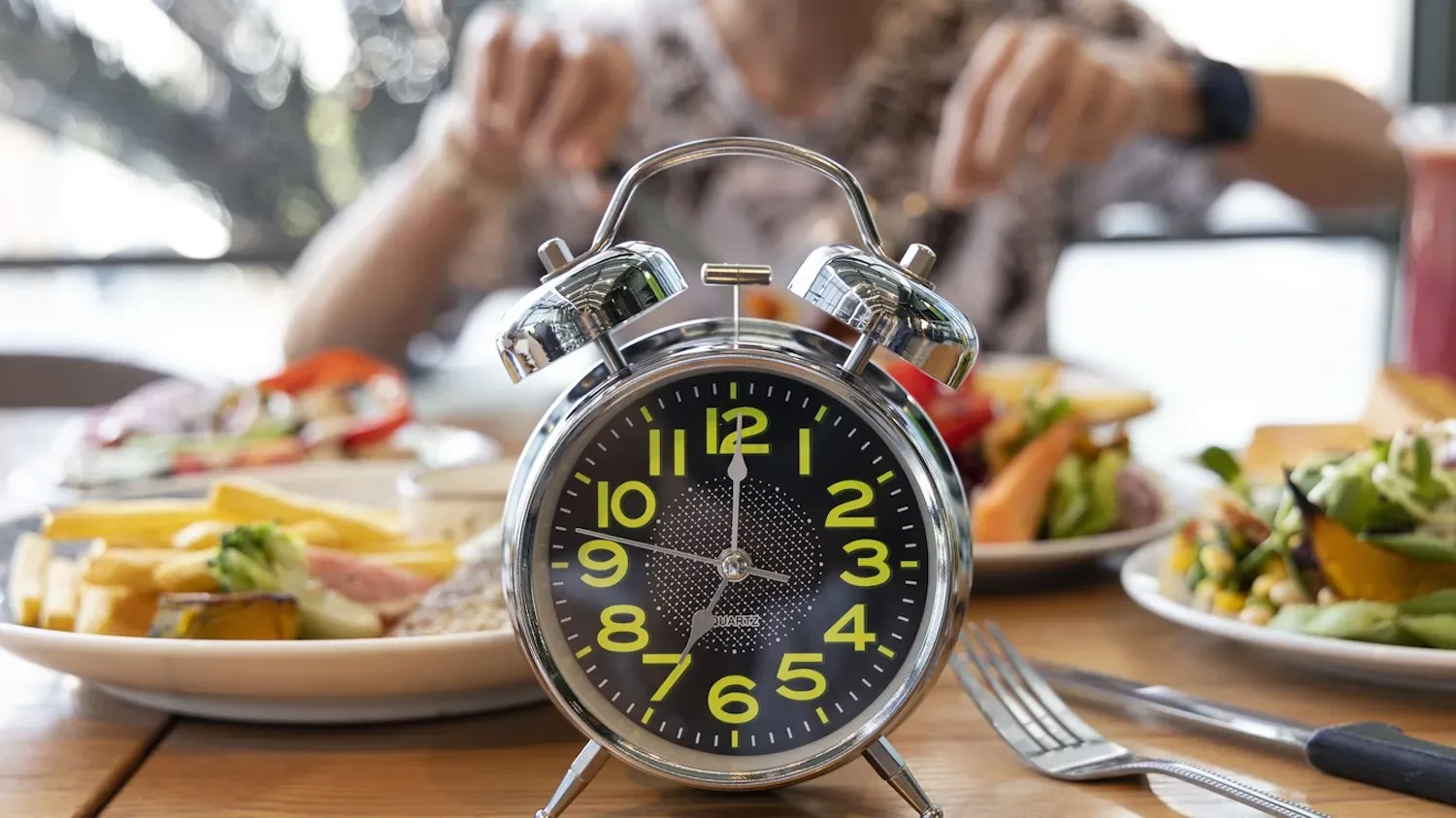 Intermittent fasting dieetplan: focus op wanneer je eet, niet op wat je eet