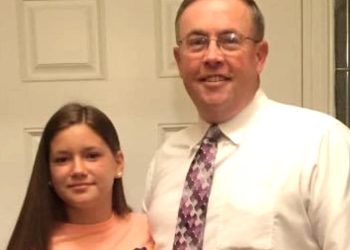 Studente wordt wegens slecht gedrag naar de directeur gestuurd en toen gebeurde het volgende