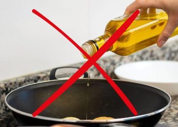 Opgelet: Met déze olijfolie moet je absoluut niet meer bakken in de pan!