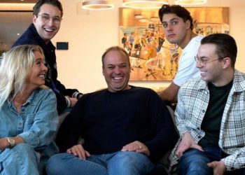 Kijkers van ‘De Bauers’ gaan helemaal los, zeggen allemaal hetzelfde