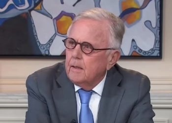 Onverwachts nieuws voor Harry Mens, zijn dochter is van een andere man