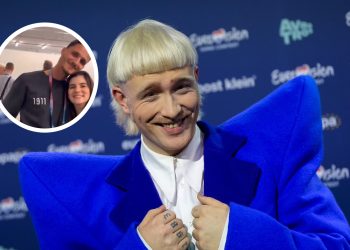 Beelden: Israëlische delegatie daagt en lacht Joost Klein uit na uitsluiting