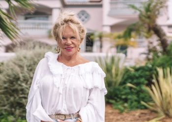 Marian uit ‘B&B vol liefde’ deelt kiekjes van haar nieuwe jongere vriend