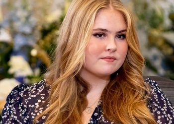 ZIEN: Grote kritiek op Prinses Amalia: “Dit is niet zo slim en erg dom!”