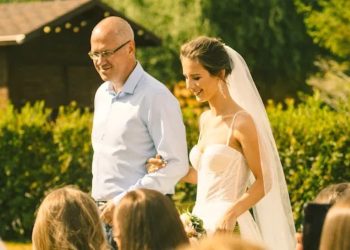 “Mijn vader was enthousiast om me naar het altaar te begeleiden, maar ik heb hem gezegd dat hij het niet zal doen.”