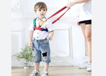 Kinderharnas: Veiligheid of Betutteling? ouders geven hun mening