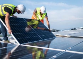 Slecht nieuws voor mensen met zonnepanelen: ”Dit is niet goed”