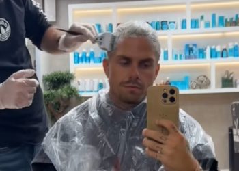 ZIEN: De nieuwe gewaagde look van André Hazes!