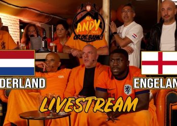 Andy van der Meijde is helemaal klaar met Koeman en scheldt hem volledig verrot.