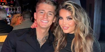 Mart Hoogkamer doet onthulling over geslacht van baby op komst