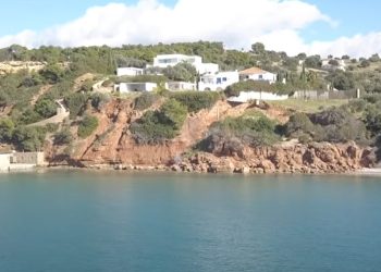 Zien: Het absurde koninklijke vakantie optrekje in Griekenland