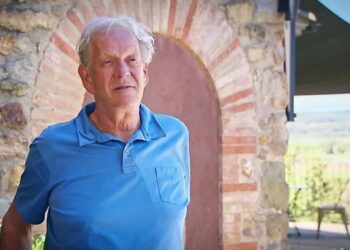 BIZAR: B&B Vol Liefde-deelnemer Albert was nog getrouwd tijdens opnames..