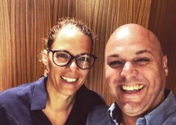 Frans Bauer is niet tevreden met zijn uiterlijk: “Ik overweeg een vierde ingreep”