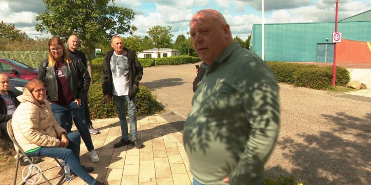 Chaos op park Prinsenmeer: Peter Gillis zet bewoners onder druk wat hem duur komt te staan