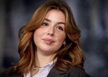 Enorm veel kritiek op Prinses Alexia na jaarlijkse fotosessie: ‘Altijd zo arrogant!