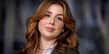 Enorm veel kritiek op Prinses Alexia na jaarlijkse fotosessie: ‘Altijd zo arrogant!