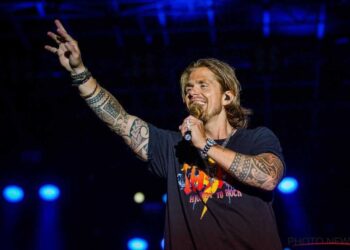 Grote opschudding tijdens optreden André Hazes in TivoliVredenburg: “Rachel jij moet weg!”