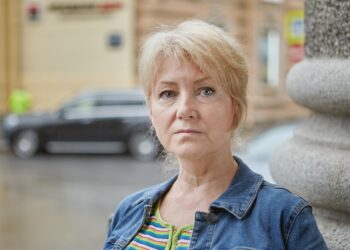 “Annelies (53): ‘Ik ben geen oppas voor mijn kleinkinderen, ik heb mijn leven al opgeofferd’’