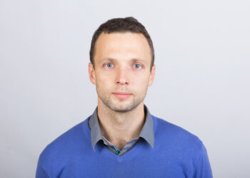 Pieter (36): “Mijn broer vraagt me om geld, maar ik twijfel of ik hem wel moet helpen”