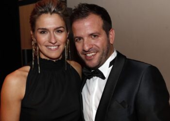 Rafael van der Vaart wil opnieuw trouwen, maar Estavana Polman houdt de boot af