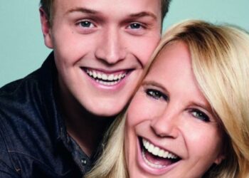 Nepotisme in de mediawereld: zoontje Linda de Mol krijgt mega deals
