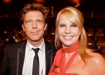 Linda de Mol vreest voor haar broer John de Mol zijn leven: “Hoe vaak zie ik hem nog?”