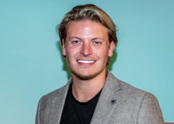 Thomas Berge wordt afgemaakt na delen foto’s met nieuwe vriendin