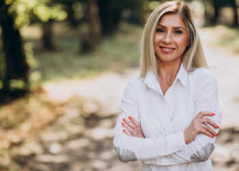 Tessa (37): “Mijn zoon wil stoppen met school om TikTok-influencer te worden, wat moet ik doen?”