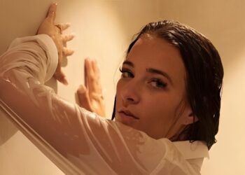 Efteling is woedend. Nicol Kremers neemt natuurfilmpje op in park