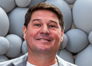 Martijn Krabbé deelt update vanuit ziekenhuisbed: “We liggen op koers”