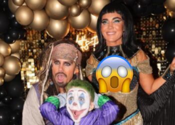 Monique Westenberg schittert in opvallende outfit op verkleedfeest André : “Kanonnen!!!”