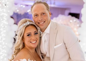 Video: Closet van Val treft huis gesloopt en leeggeroofd aan na huwelijksreis