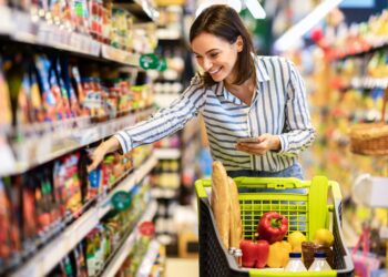 Gigantische prijsverschillen in de supermarkten: “Gat tussen A-merken en huismerken blijft toenemen”