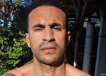Badr Hari opnieuw opgepakt: ‘Hij heeft zijn ex-vriendin mishandeld’