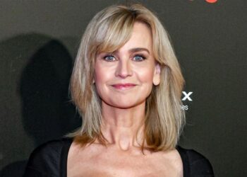 Daphne Deckers krijgt de volle laag in restaurant: “Ik noemde de serveerster meid”