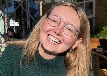 OML-Eva twee maanden na overlijden herdacht met indrukwekkend eerbetoon