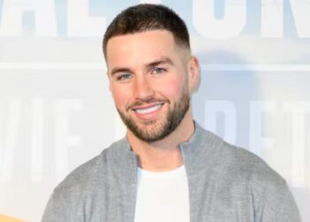 Donny Roelvink deelt openhartig zijn weg naar de islam: Ik kreeg een paniekaanval”