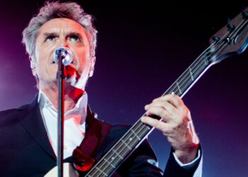 Familie van Henny Vrienten aangeslagen na diefstal bij zijn graf