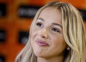 Op deze datum maakt Emma Heesters haar comeback: “Alles wordt beter”